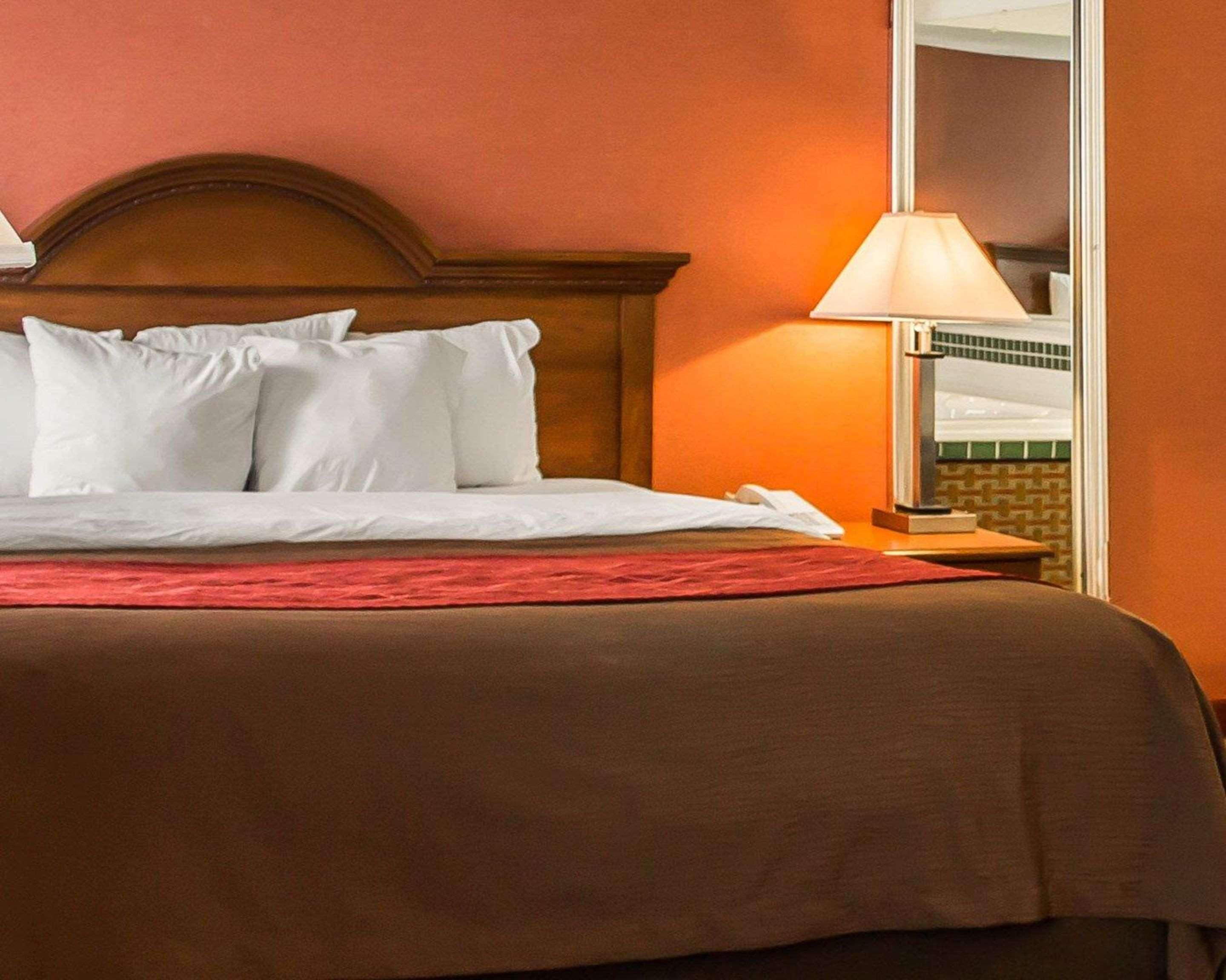Quality Inn East Liverpool Luaran gambar