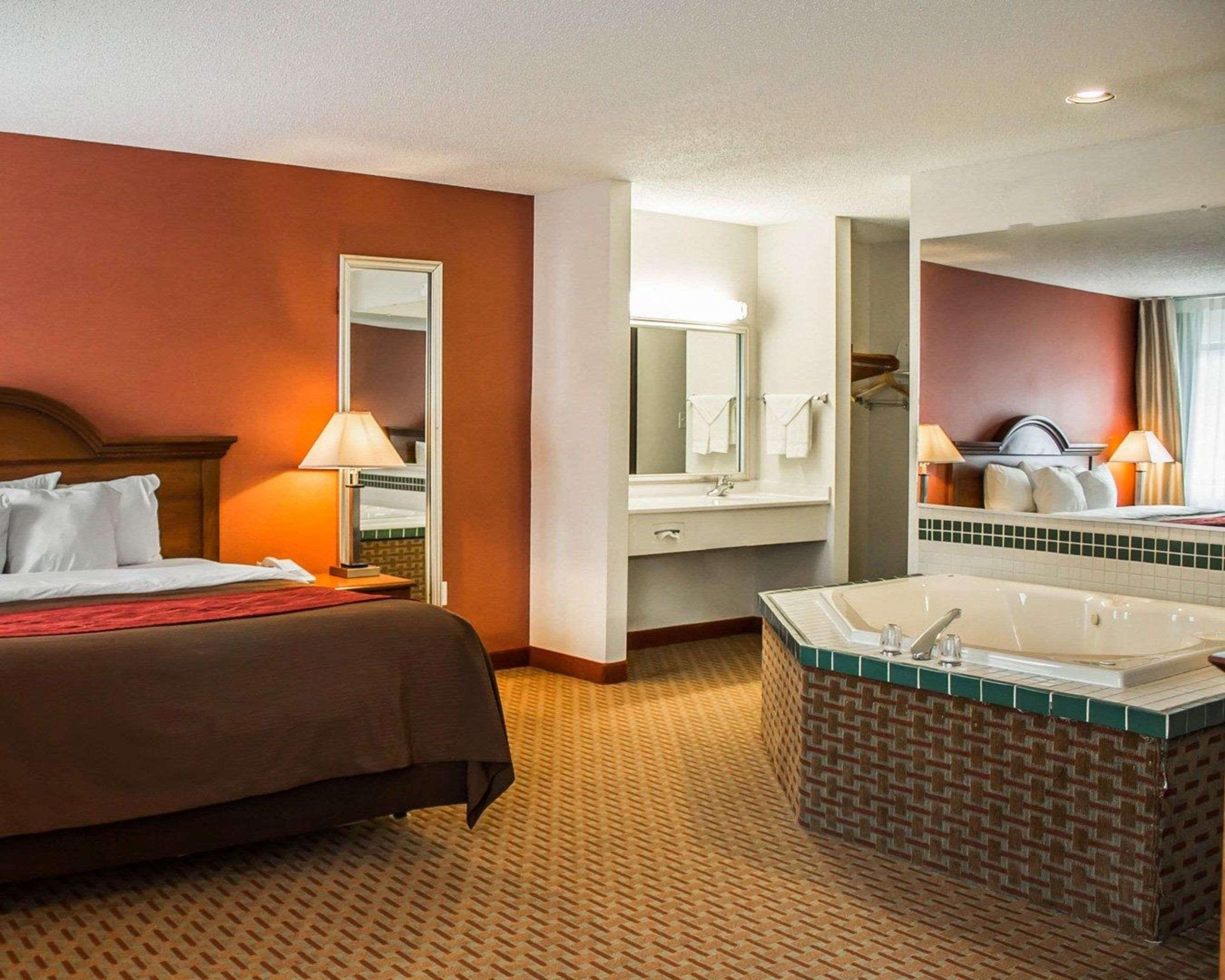 Quality Inn East Liverpool Luaran gambar