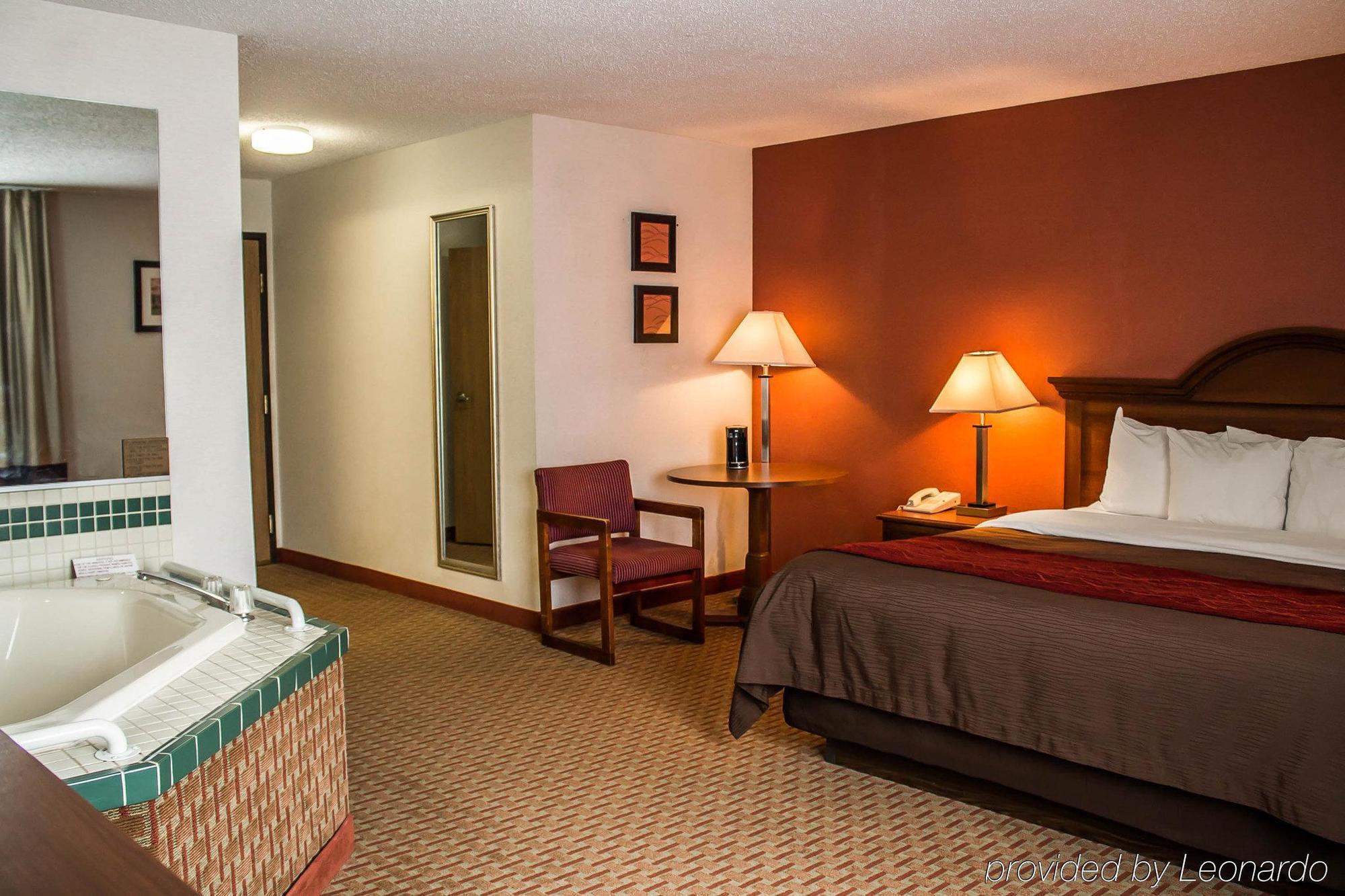 Quality Inn East Liverpool Luaran gambar